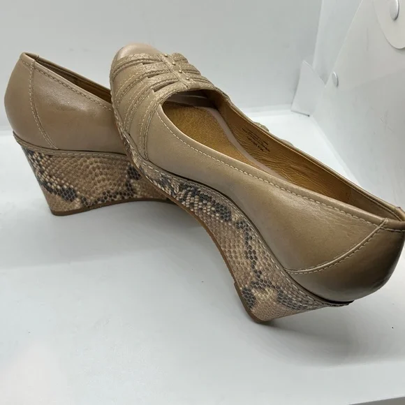 Nurture Women's Shoes Tan Leather Carmen Peep Toe Wedge Snakeskin Size 8.5 M - Picture 3 of 12